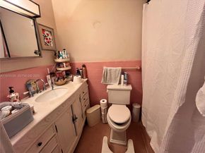 15801 SW 99th Pl, Miami FL 33157