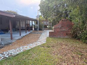 15801 SW 99th Pl, Miami FL 33157