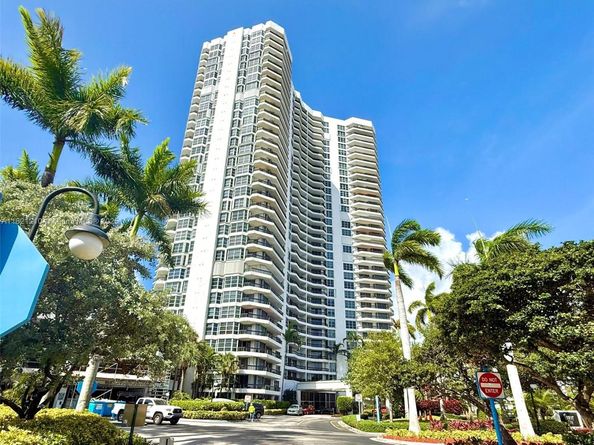 3530 Mystic Pointe Dr 2108, Aventura FL 33180