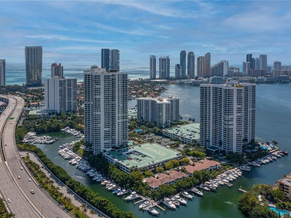 3530 Mystic Pointe Dr 2108, Aventura FL 33180
