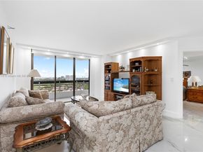 3530 Mystic Pointe Dr 2108, Aventura FL 33180