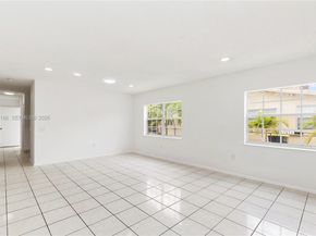 15 SW 6th St, Dania Beach FL 33004