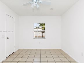 15 SW 6th St, Dania Beach FL 33004