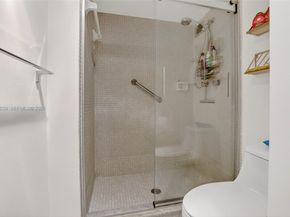 3671 Environ Blvd 564, Lauderhill FL 33319