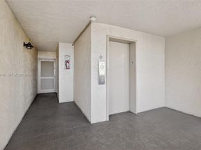 3671 Environ Blvd 564, Lauderhill FL 33319