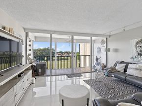 3671 Environ Blvd 564, Lauderhill FL 33319