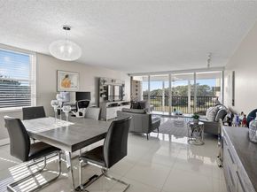 3671 Environ Blvd 564, Lauderhill FL 33319