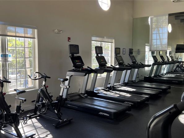 20740 NE 32nd Pl, Aventura FL 33180