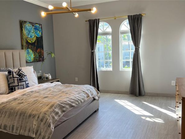 20740 NE 32nd Pl, Aventura FL 33180