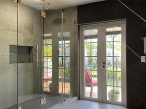 20740 NE 32nd Pl, Aventura FL 33180