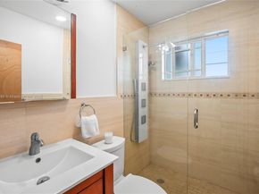 6010 SW 19th St, Miami FL 33155