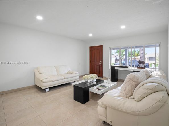 6010 SW 19th St, Miami FL 33155