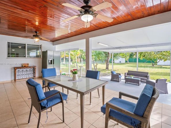 6010 SW 19th St, Miami FL 33155