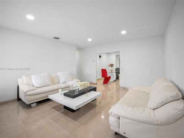 6010 SW 19th St, Miami FL 33155