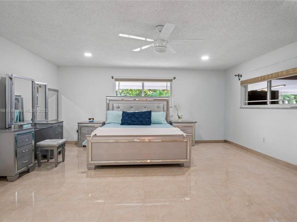 6010 SW 19th St, Miami FL 33155