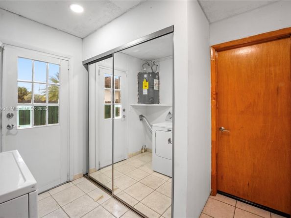 6010 SW 19th St, Miami FL 33155