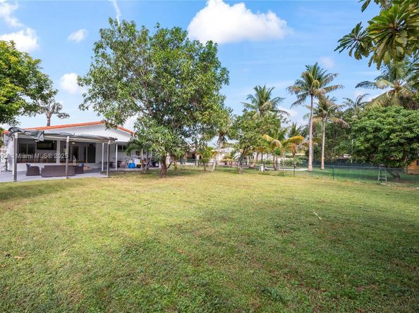 6010 SW 19th St, Miami FL 33155