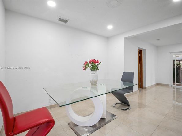 6010 SW 19th St, Miami FL 33155