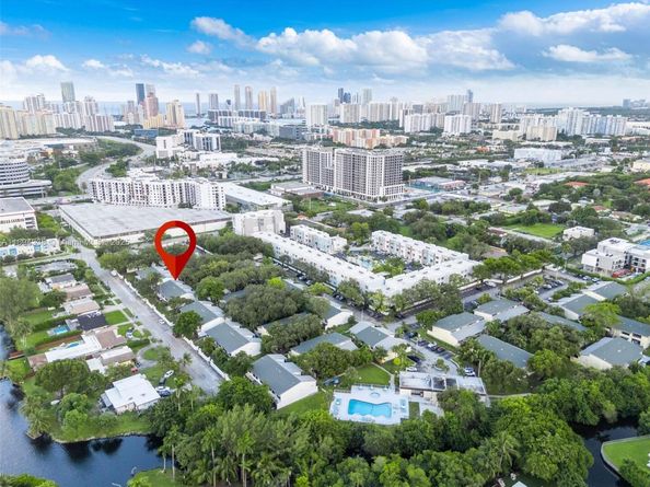 19440 NE 26th Ave 54B, Miami FL 33180