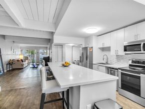 19440 NE 26th Ave 54B, Miami FL 33180