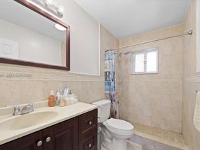 440 E 23rd St 1310, Hialeah FL 33013