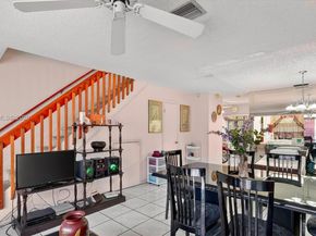 10413 NW 6th St, Pembroke Pines FL 33026