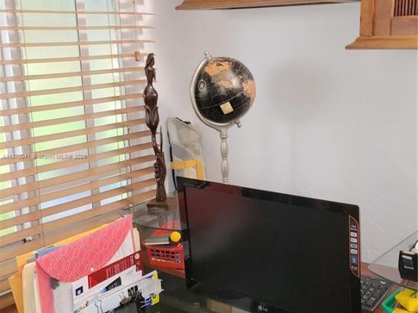 135 NE 202nd Ter N7, Miami Gardens FL 33179