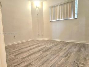 3469 NW 44th St 106, Oakland Park FL 33309