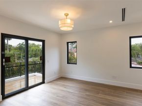 555 Catalonia Ave, Coral Gables FL 33134