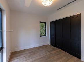 555 Catalonia Ave, Coral Gables FL 33134