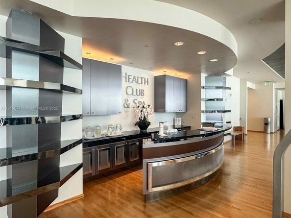 1331 Brickell Bay Dr 1504, Miami FL 33131