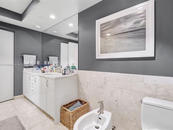 1331 Brickell Bay Dr 1504, Miami FL 33131