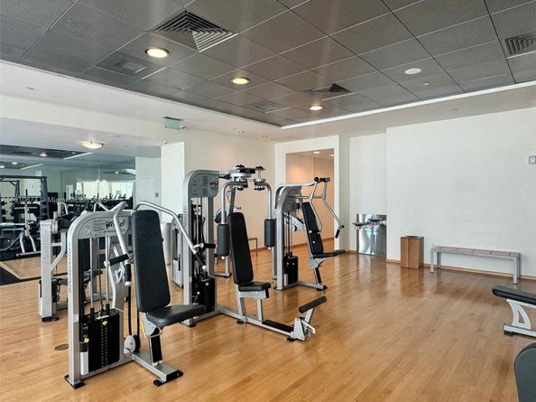 1331 Brickell Bay Dr 1504, Miami FL 33131