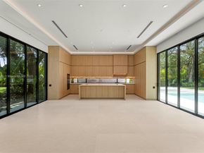 6445 SW 102nd Ave, Miami FL 33173