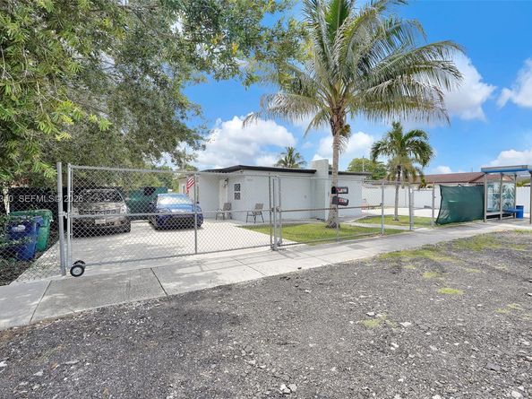 17821 SW 107th Ave, Miami FL 33157