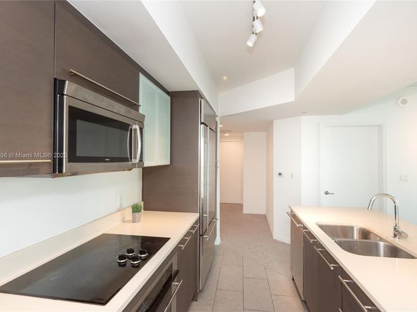 500 Brickell Av 1505, Miami FL 33131