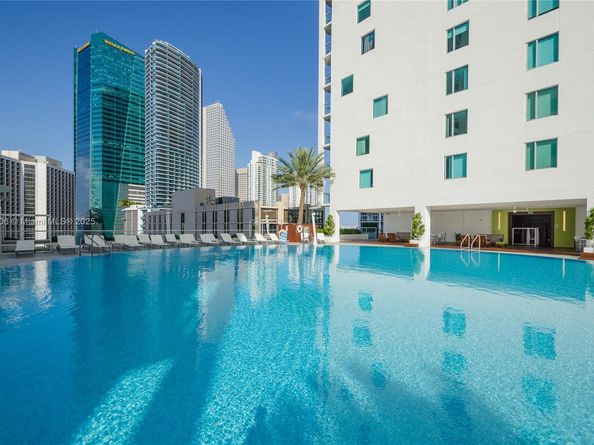 500 Brickell Av 1505, Miami FL 33131