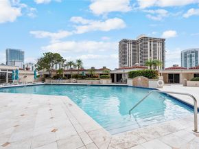 19667 Turnberry Way 6A, Aventura FL 33180