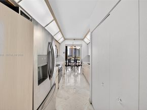 19667 Turnberry Way 6A, Aventura FL 33180
