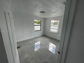 508 E 40th St, Hialeah FL 33013