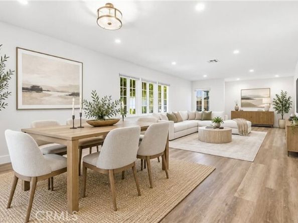 10517 Cimarron, Los Angeles CA 90047
