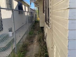 5125 Woodlawn, Los Angeles CA 90011