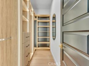 8825 Sophia Avenue, North Hills (los Angeles) CA 91343