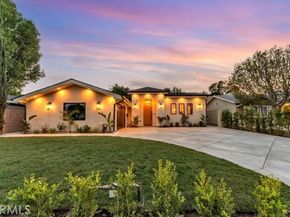 8825 Sophia Avenue, North Hills (los Angeles) CA 91343