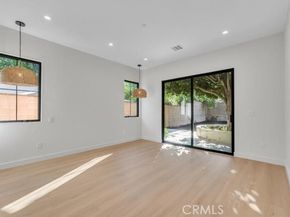 8825 Sophia Avenue, North Hills (los Angeles) CA 91343