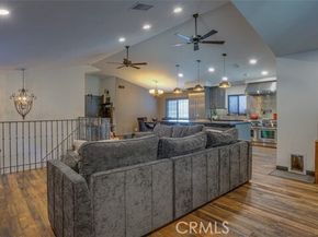 11327 Old Ranch, Chatsworth (los Angeles) CA 91311