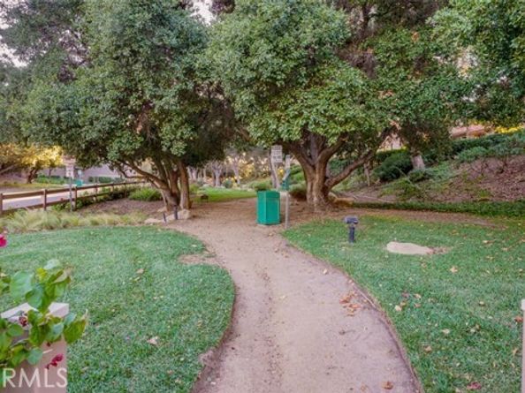 11327 Old Ranch, Chatsworth (los Angeles) CA 91311