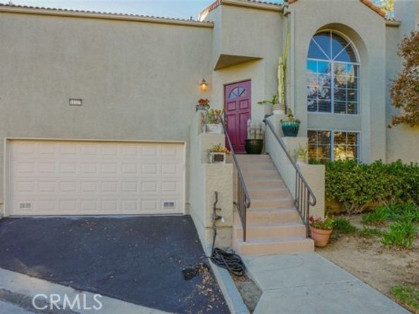 11327 Old Ranch, Chatsworth (los Angeles) CA 91311