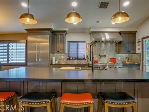 11327 Old Ranch, Chatsworth (los Angeles) CA 91311