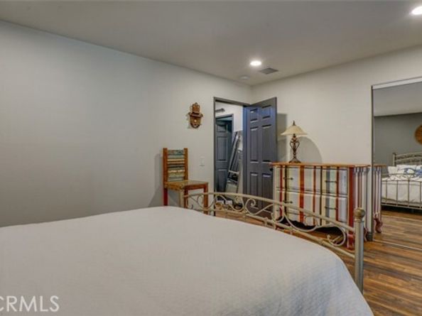 11327 Old Ranch, Chatsworth (los Angeles) CA 91311